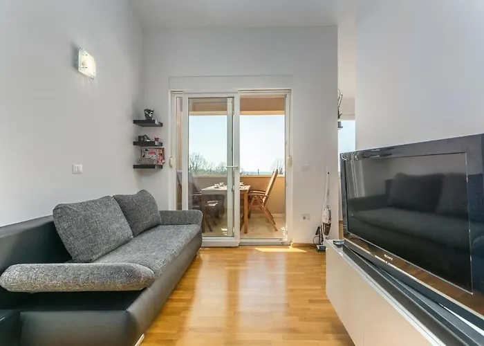 Paradiso With Sea View *