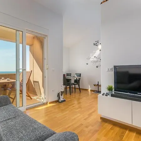 Paradiso With Sea View Appartement *